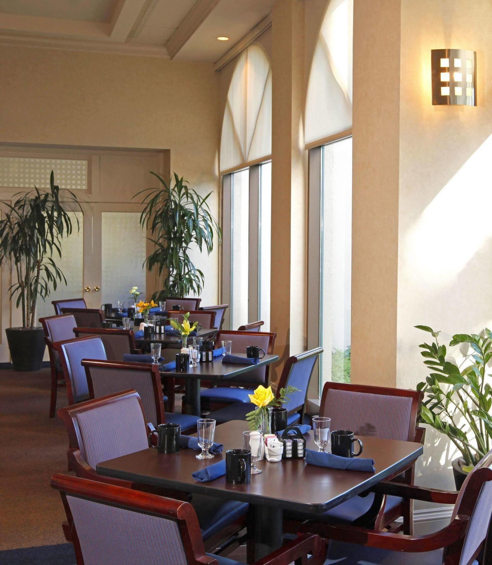 Sheraton Suites Columbus Worthington Kültér fotó